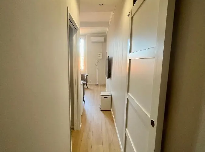 Nouveau Loft: Vieille-ville, Musee Picasso, Marche 앙티브