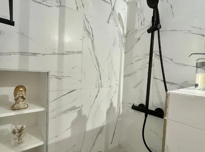 Nouveau Loft: Vieille-ville, Musee Picasso, Marche